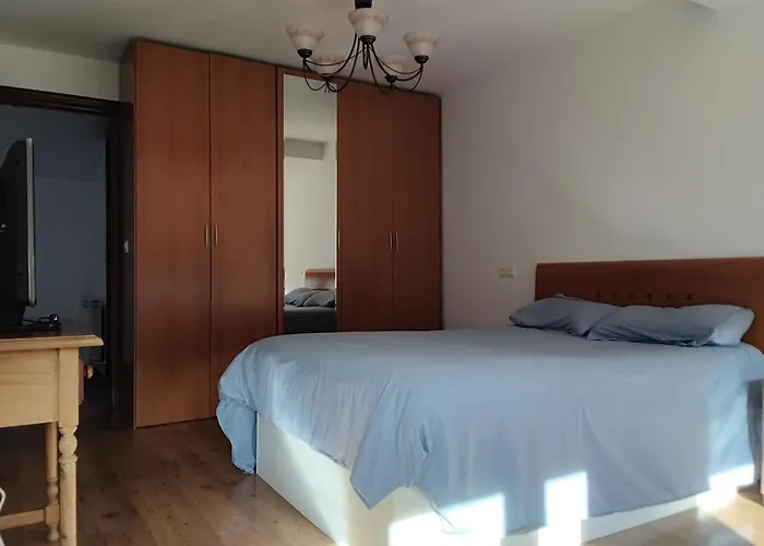 Casa Fonte La Caleya Holiday home La Rebollada